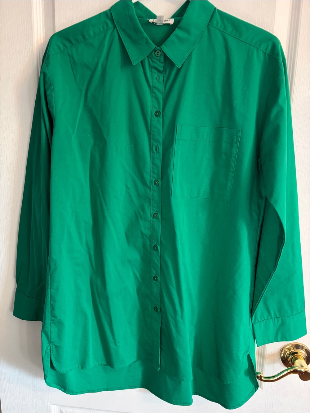 Reitmans Emerald Green Button-Front Shirt